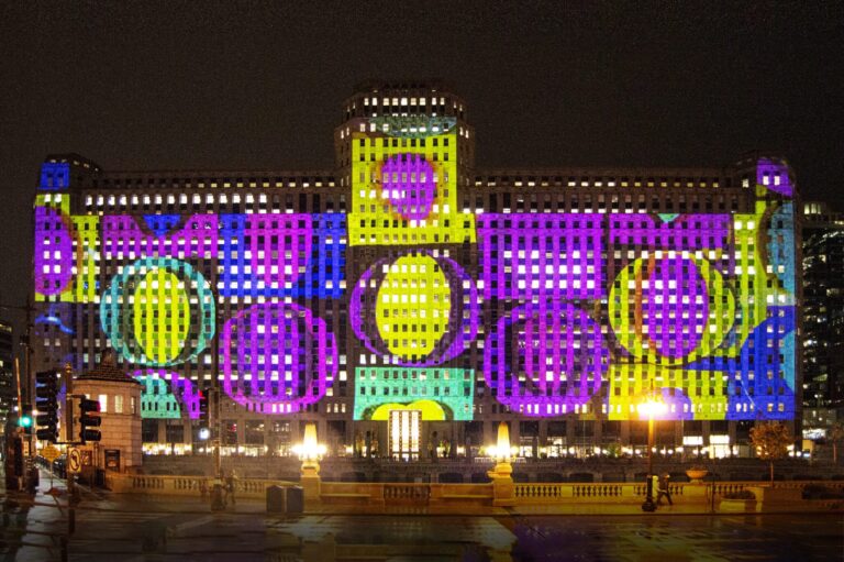Art on the Mart : City Circle Heart